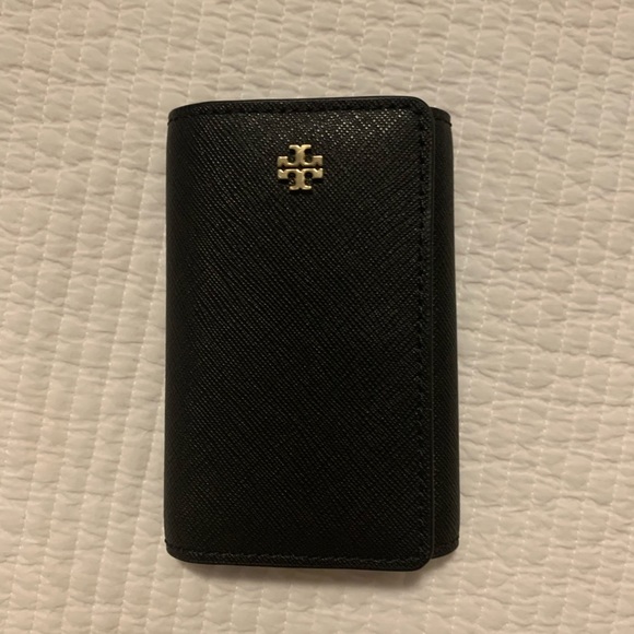 tory burch 6 key holder